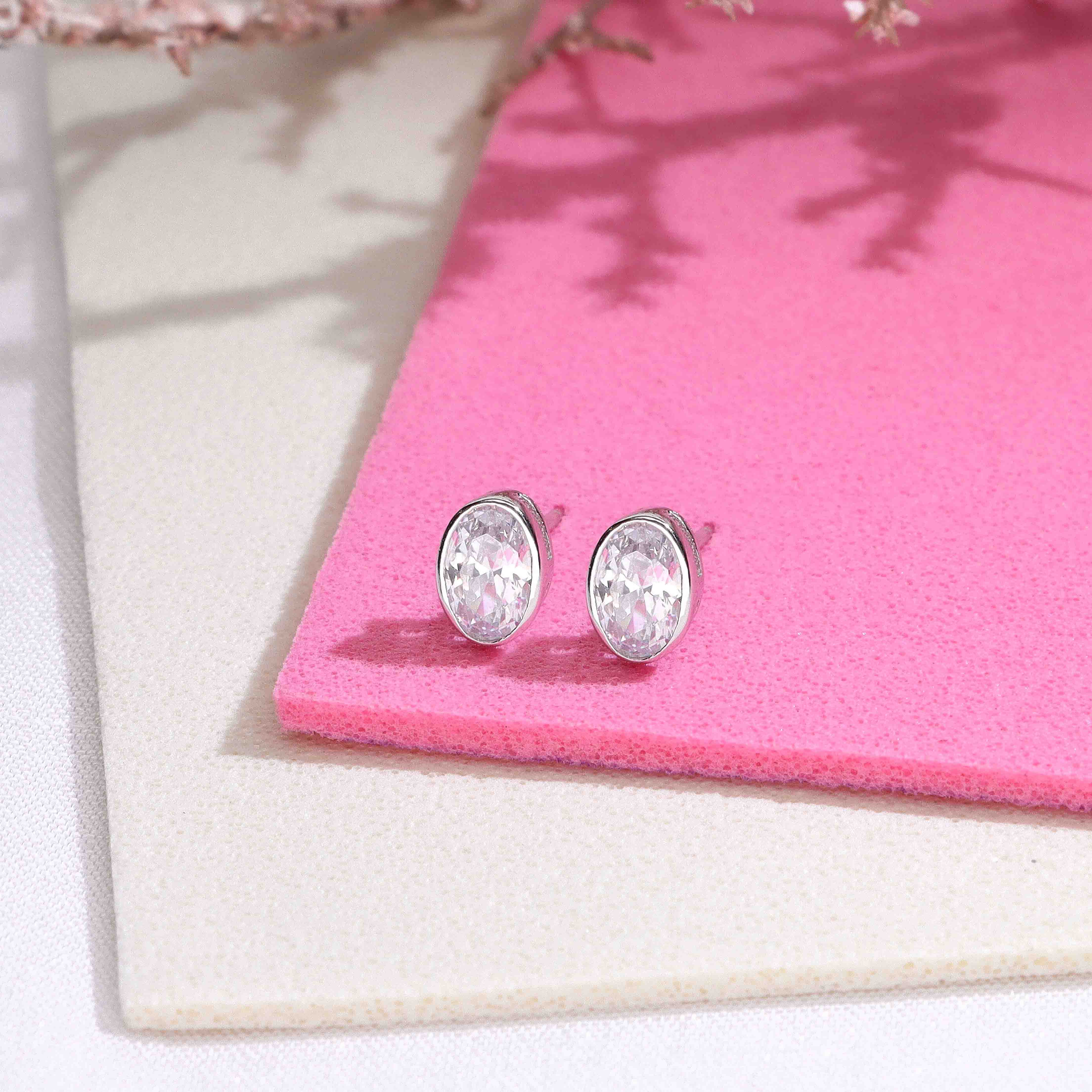 Oval Shaped Crystal Casual Silver Studs Earrings