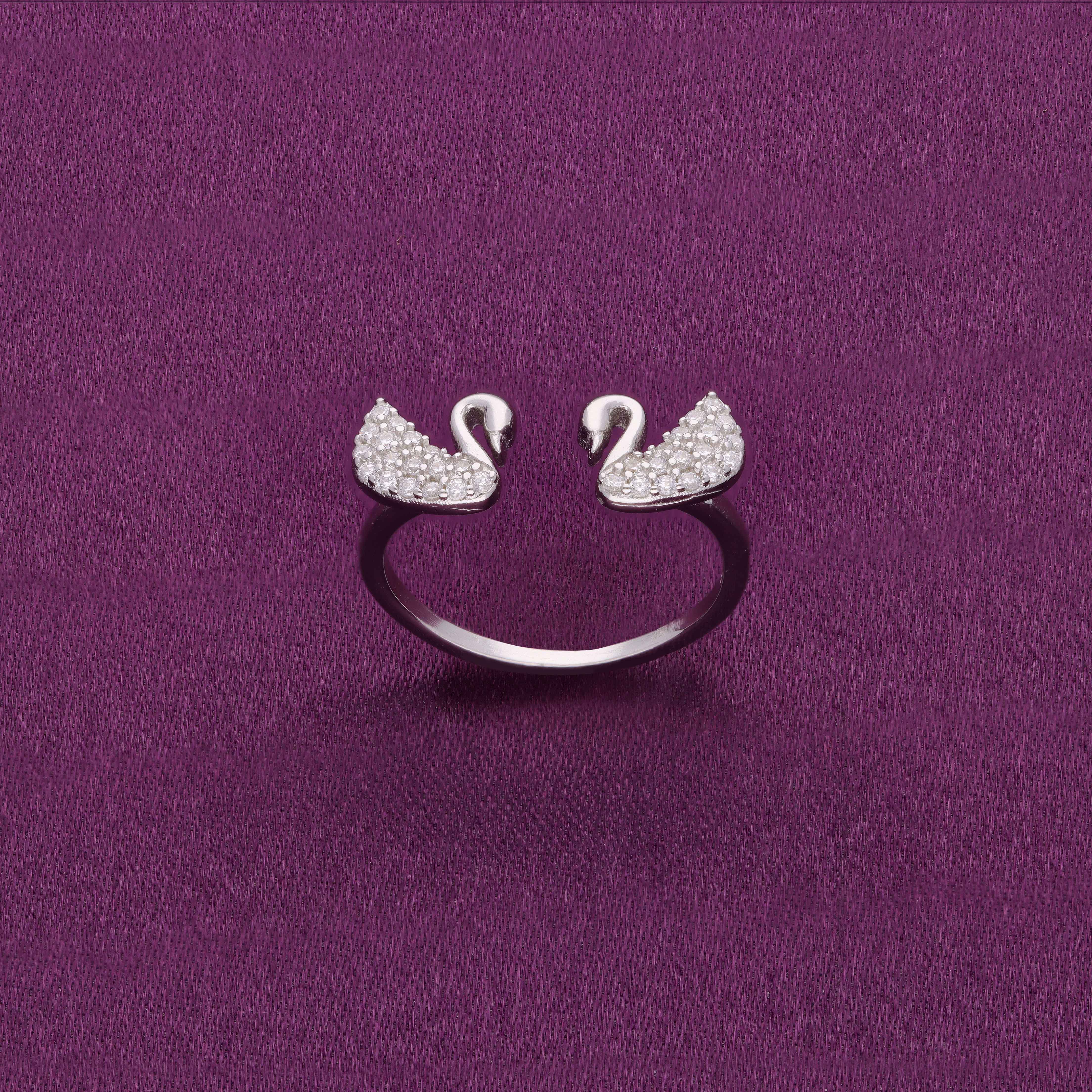 Sparkling Swan Zircon Silver Minimal Ring